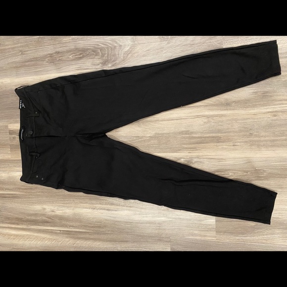 NWOT Liverpool Black Skinny Jeggings - Picture 2 of 4